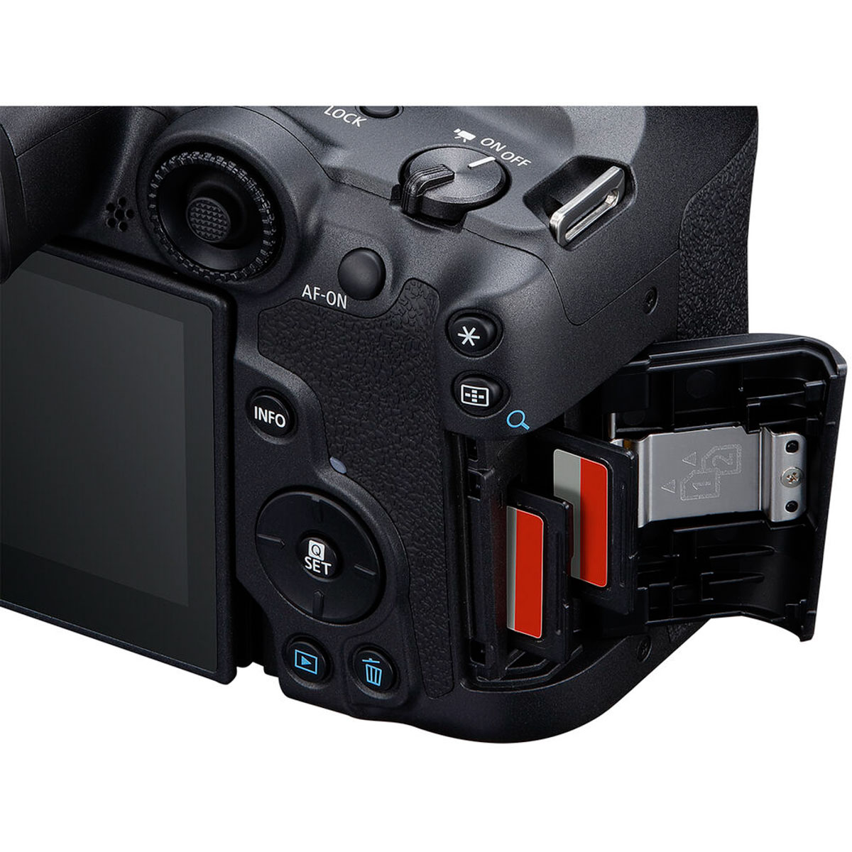 Canon EOS R7 Mirrorless Camera with 18-45mm Lens Content Creator Kit - Image 10