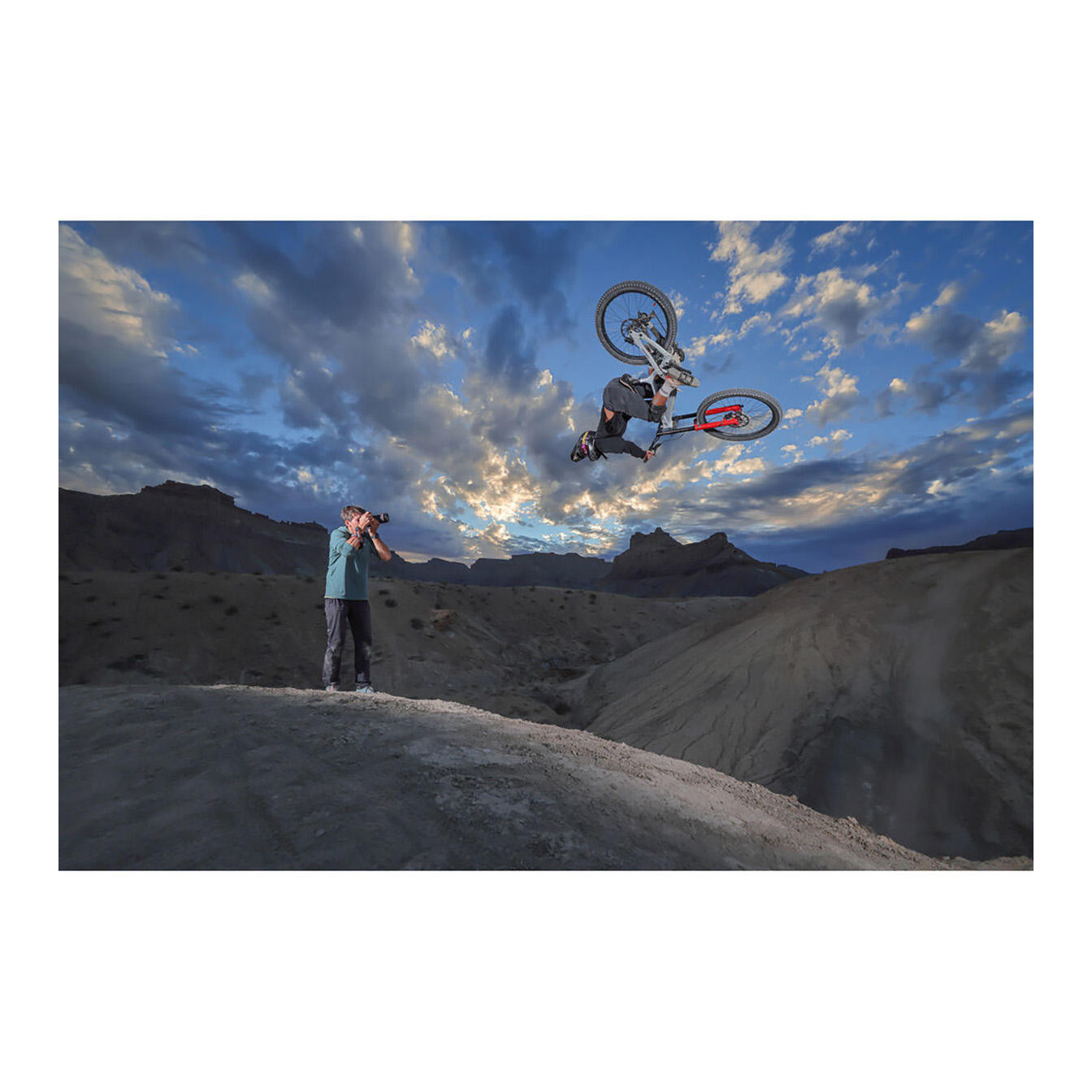 Canon EOS R6 Mark III Mirrorless Camera - Image 15