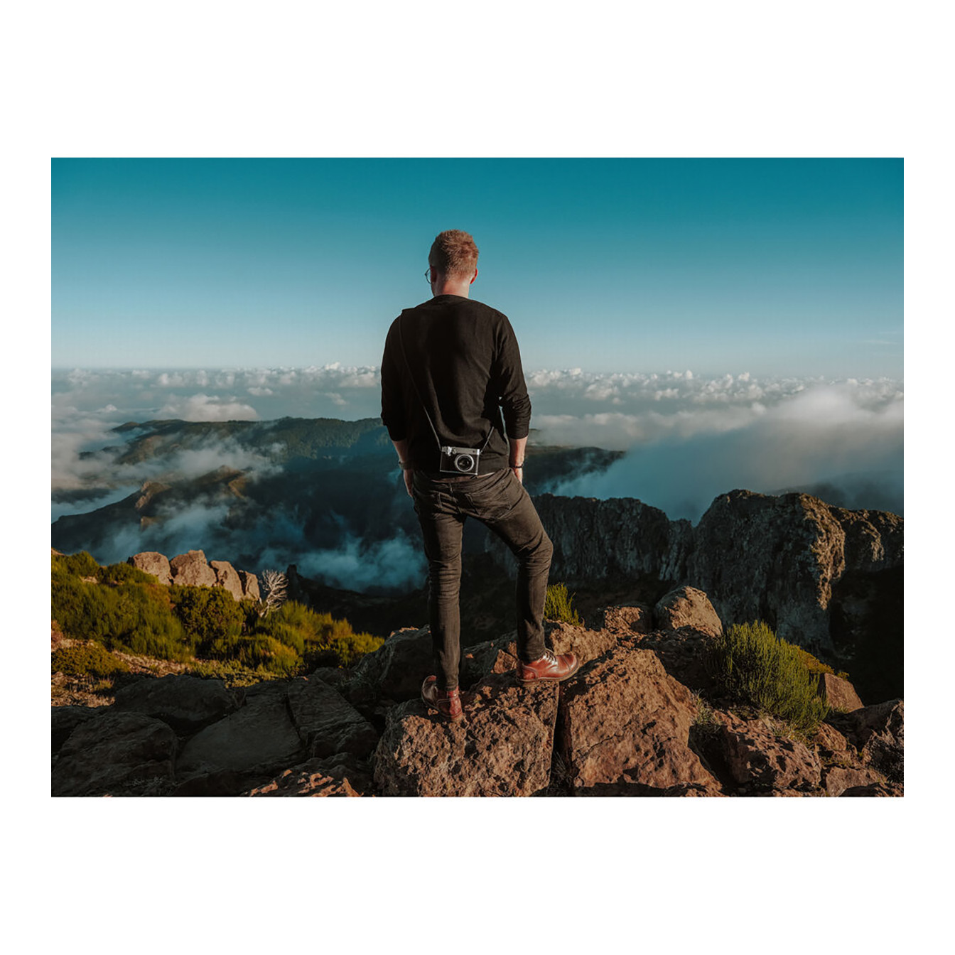 FUJIFILM GFX 100RF Digital Camera (Silver) - Image 18