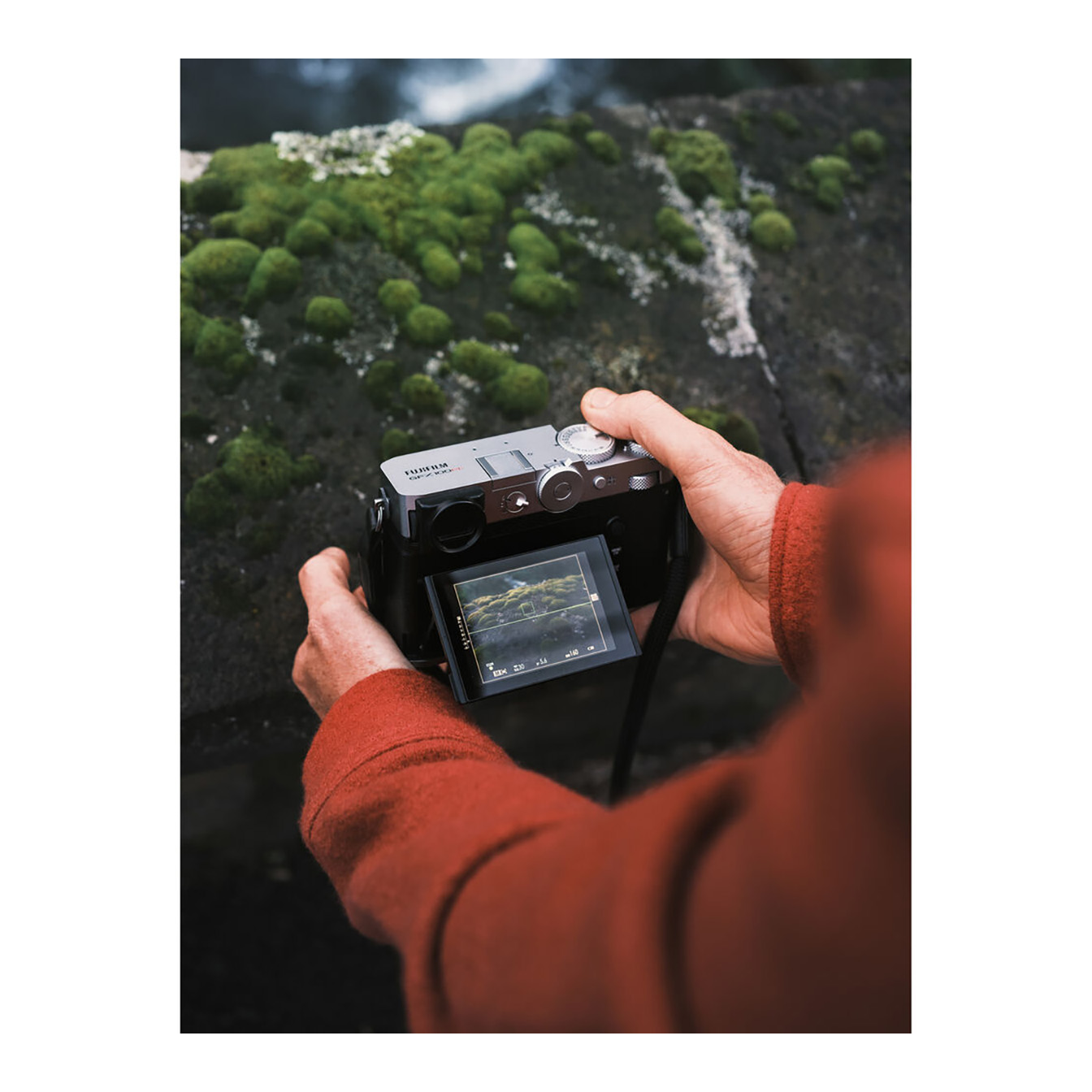 FUJIFILM GFX 100RF Digital Camera (Silver) - Image 21