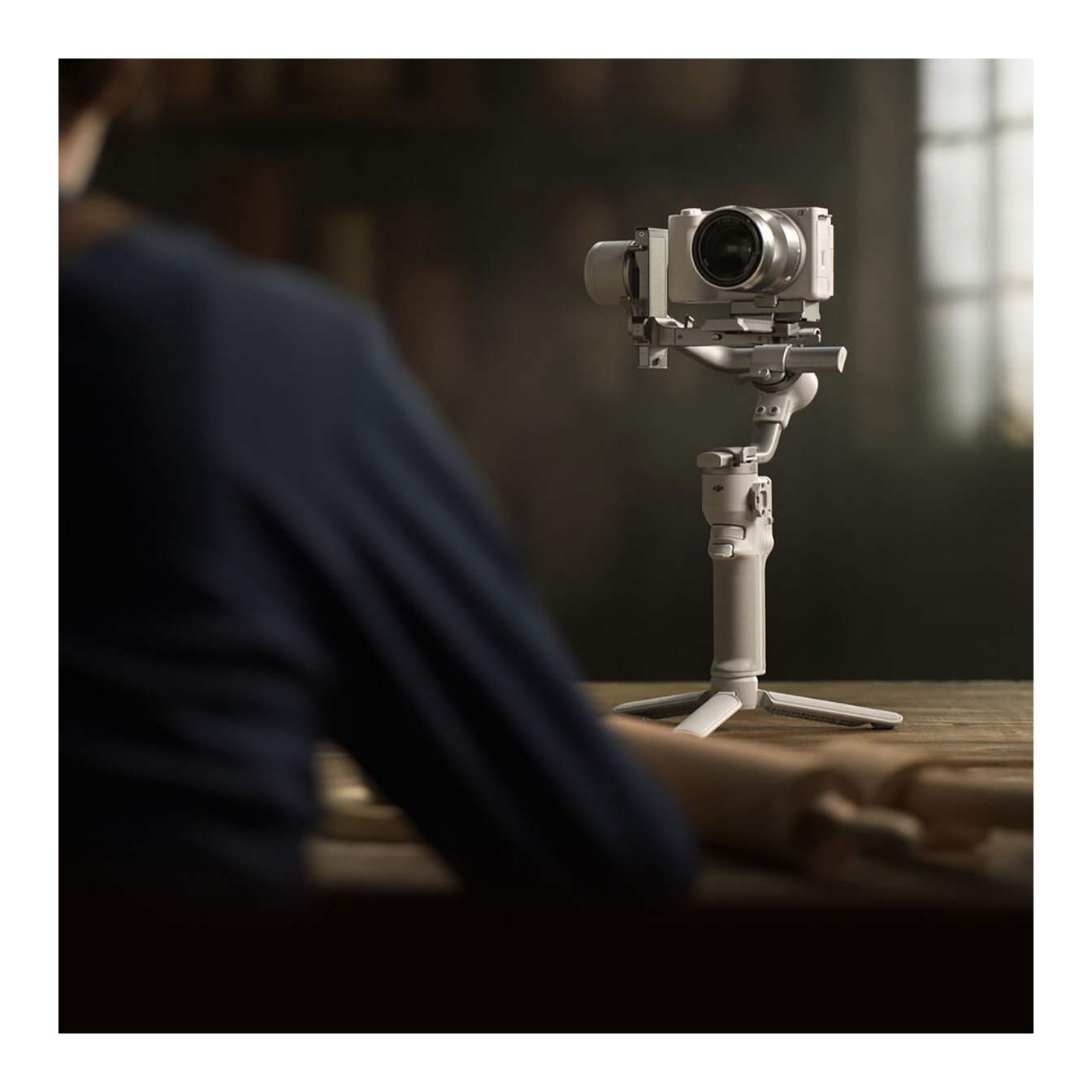 DJI RS 4 Mini Handheld Gimbal Stabilizer - Image 34