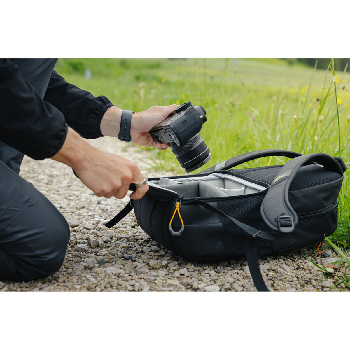 Lowepro Adventura BP 150 III Backpack (Black) - Image 16