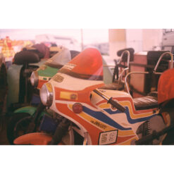 Alternative view of dubble film Bubblegum 200 Color Negative Film (35mm Roll Film, 36 Exposures)