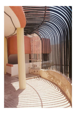 Alternative view of dubble film Bubblegum 400 Color Negative Film (35mm Roll Film, 36 Exposures)