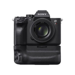 Alternative view of Sony VG-C4EM Vertical Grip