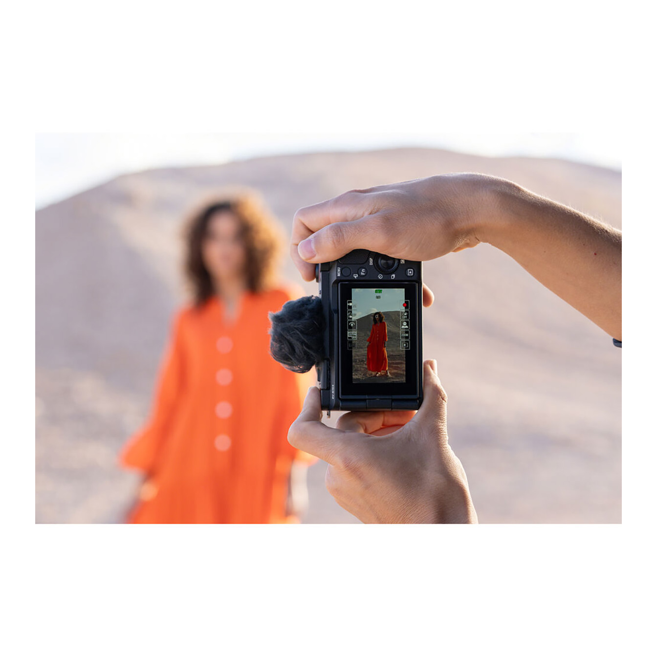 Sony ZV-E10 II Mirrorless Camera with 16-50mm Lens (Black) - Image 19