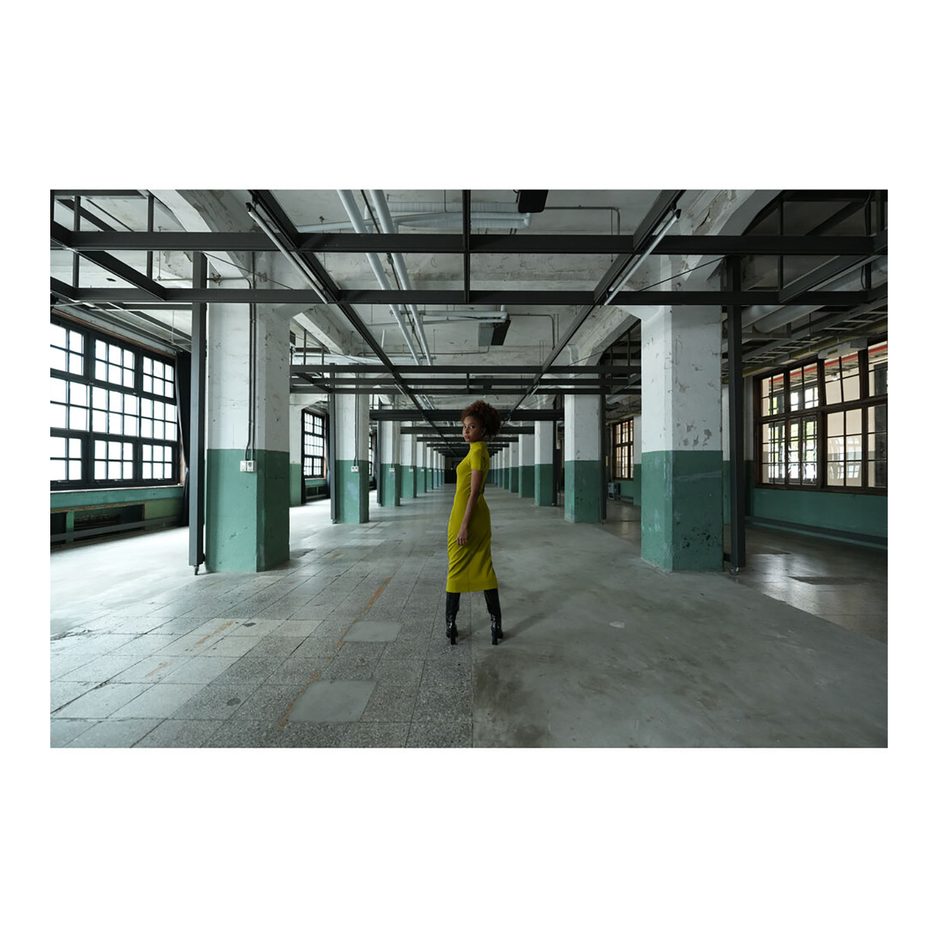 Sony FE 16mm f/1.8 G Lens (Sony E) - Image 24