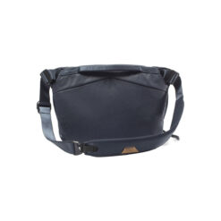Alternative view of Peak Design Everyday Sling (Midnight, 6L)