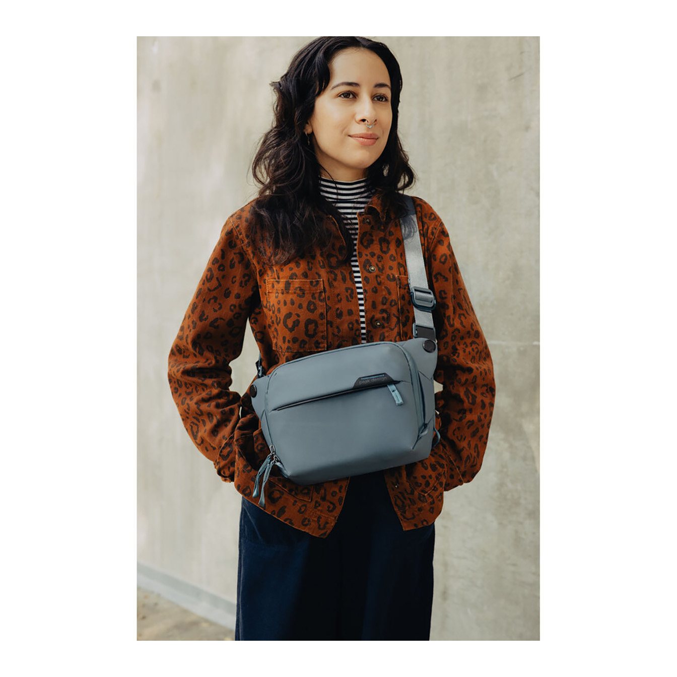 Peak Design Everyday Sling (Ocean, 3L) - Image 6