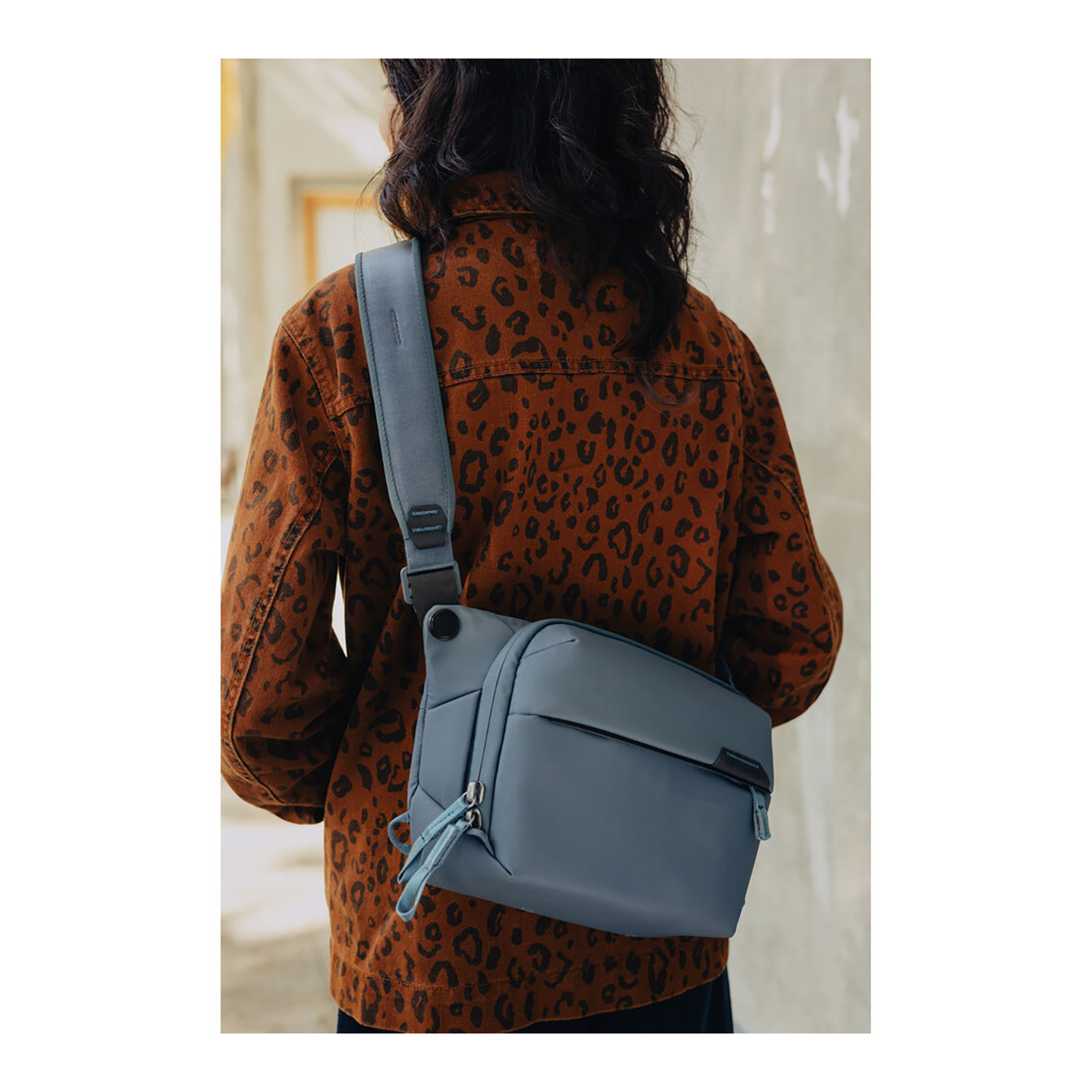 Peak Design Everyday Sling (Ocean, 3L) - Image 8