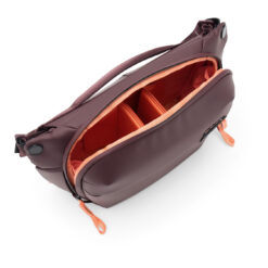 Alternative view of Peak Design Everyday Sling (Eclipse, 6L)