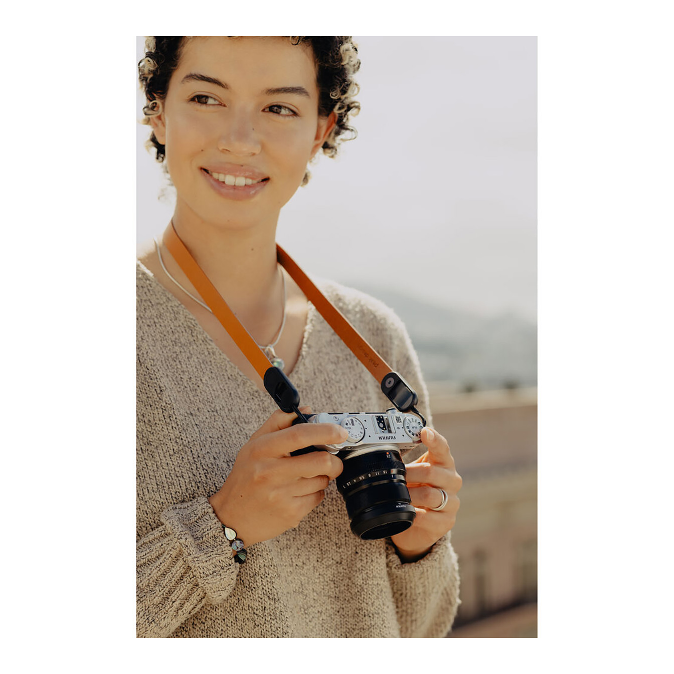 Peak Design Form Leather Camera Strap (Amber, 30.9") - Image 2