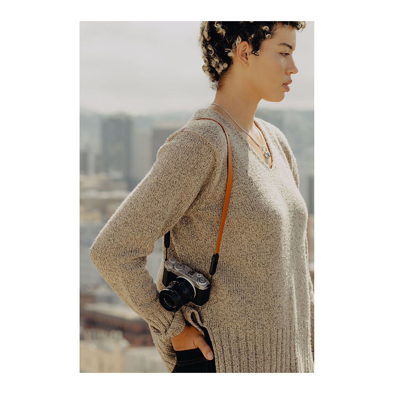 Peak Design Form Leather Camera Strap (Amber, 30.9") - Image 4