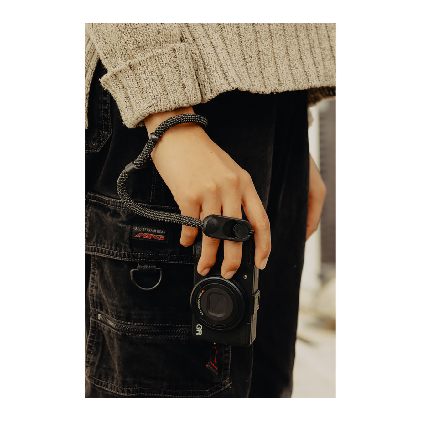 Peak Design Cuff Rope Camera Wrist Strap (Black) - Image 4