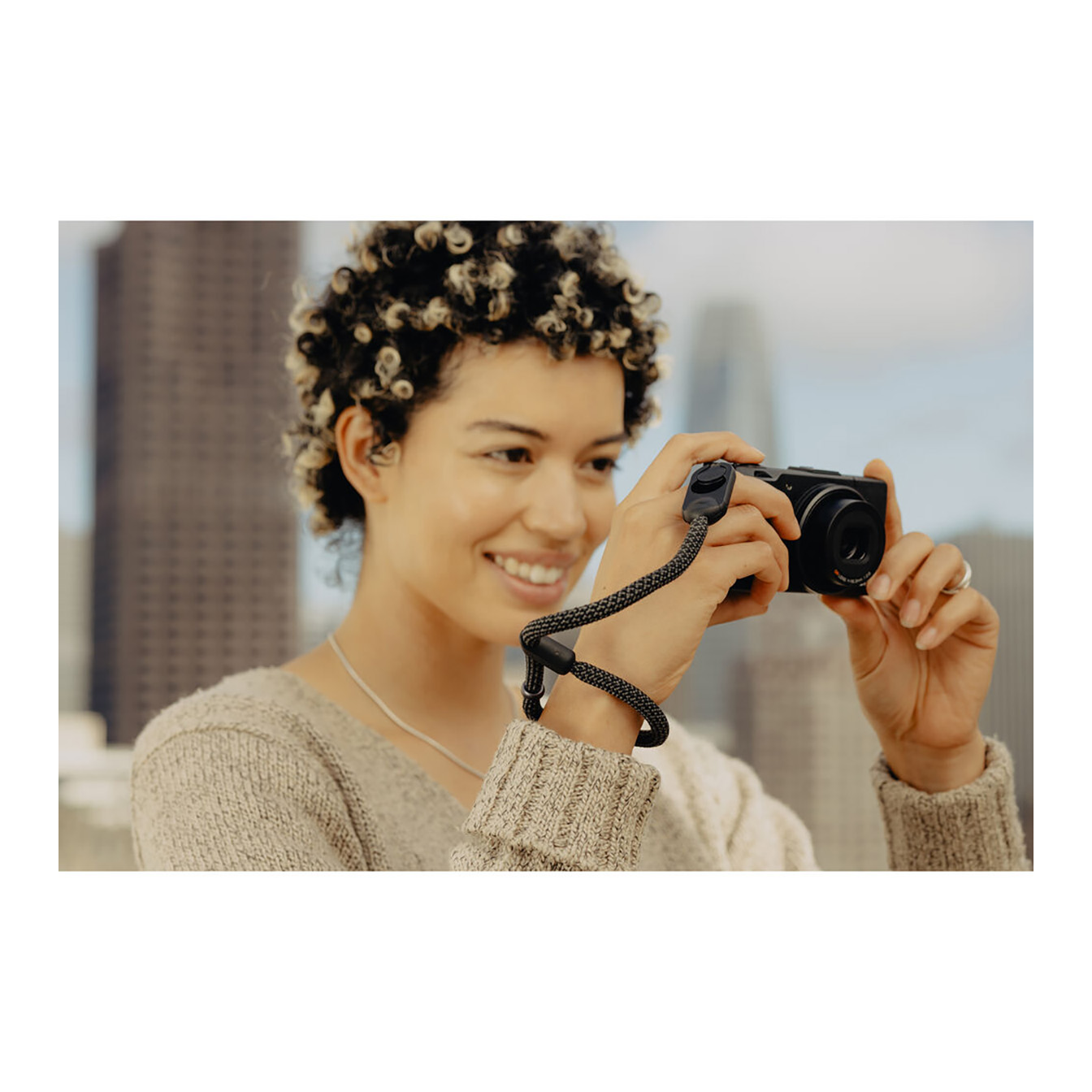 Peak Design Cuff Rope Camera Wrist Strap (Black) - Image 6