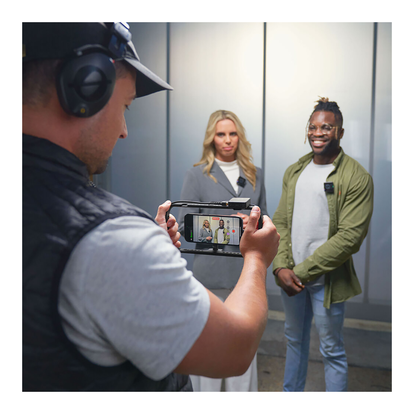 RODE Wireless PRO 2-Person Clip-On Wireless Mic System/Recorder + Lavaliers - Image 19