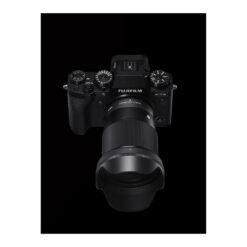 Alternative view of Sigma 16mm F1.4 Contemporary DC DN for FUJIFILM X