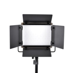 ProMaster Chroma CL68RGB LED Light - RGBWW 6"x8"