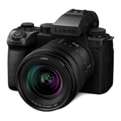 Panasonic Lumix S5 IIX Mirrorless Camera with 20-60mm Lens