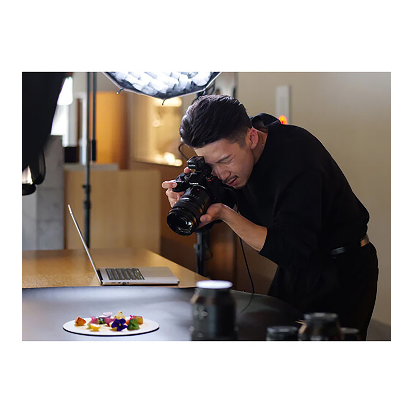 Panasonic Lumix S1R II Mirrorless Camera - Image 20