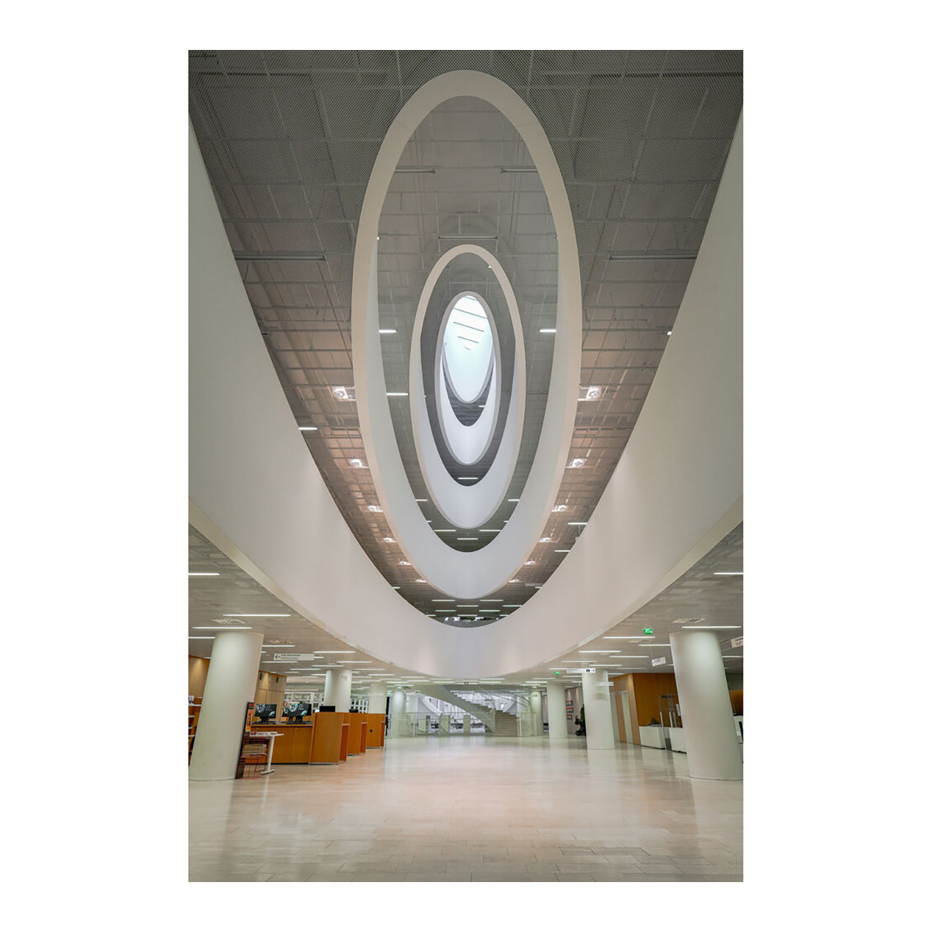 Sigma 15mm f/1.4 DC Contemporary Lens (Sony E) - Image 14