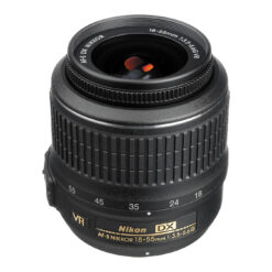 Nikon AF-S DX NIKKOR 18-55mm f/3.5-5.6G VR Lens