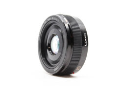 Panasonic LUMIX G 20mm f/1.7 ASPH. Lens (Black)