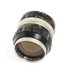 Nikon Nikkor-P Auto 105mm f/2.5 Pre-AI Lens