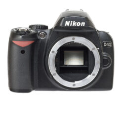 Nikon D40 SLR Digital Camera