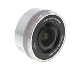 Sony E PZ 16-50mm f/3.5-5.6 OSS Lens (Silver)