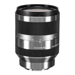 Sony E 18-200mm f/3.5-6.3 OSS Lens (AS-IS)