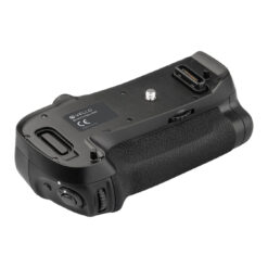 Vello BG-N17 Battery Grip for Nikon D500