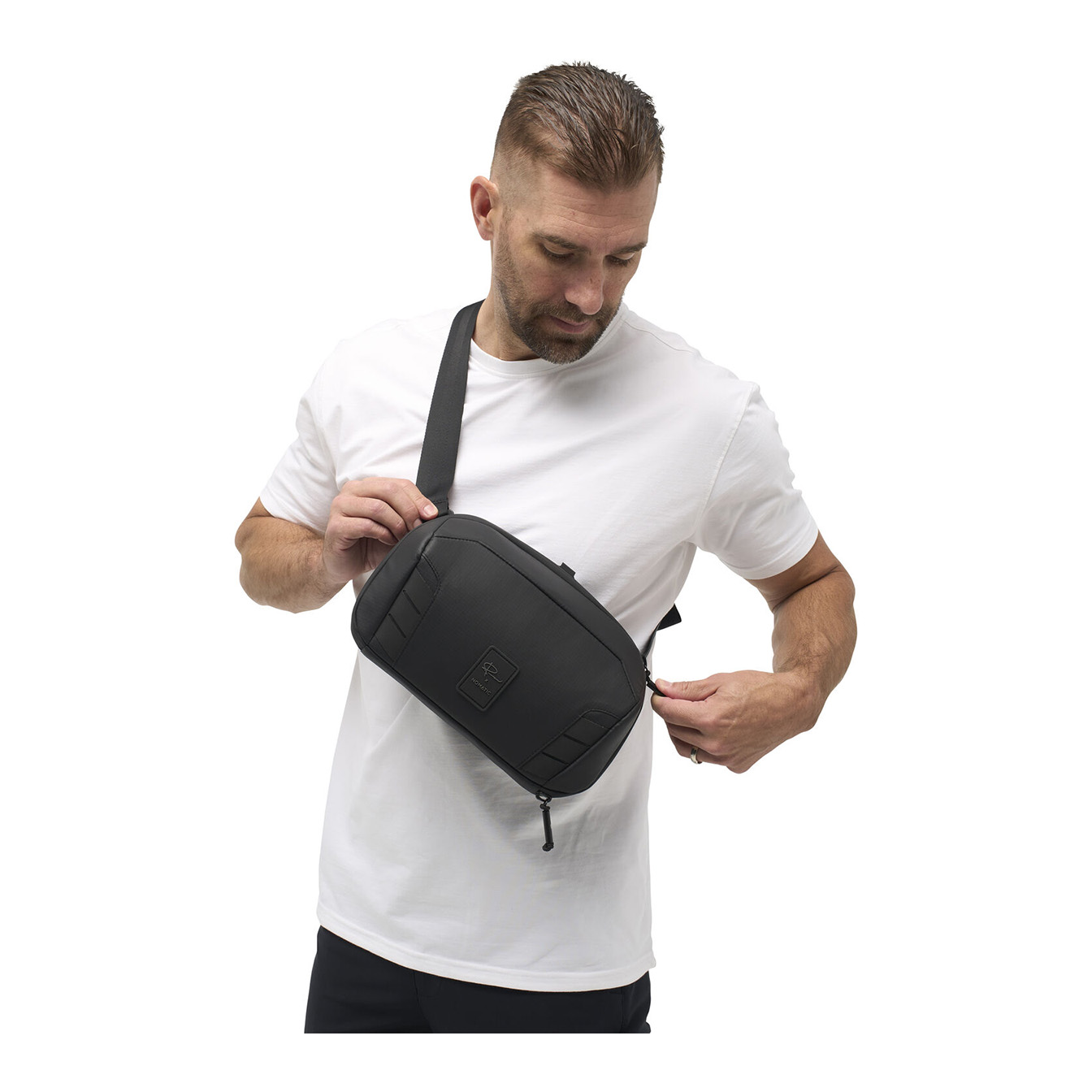 Nomatic McKinnon Camera Sling (Black, 5L) - Image 19