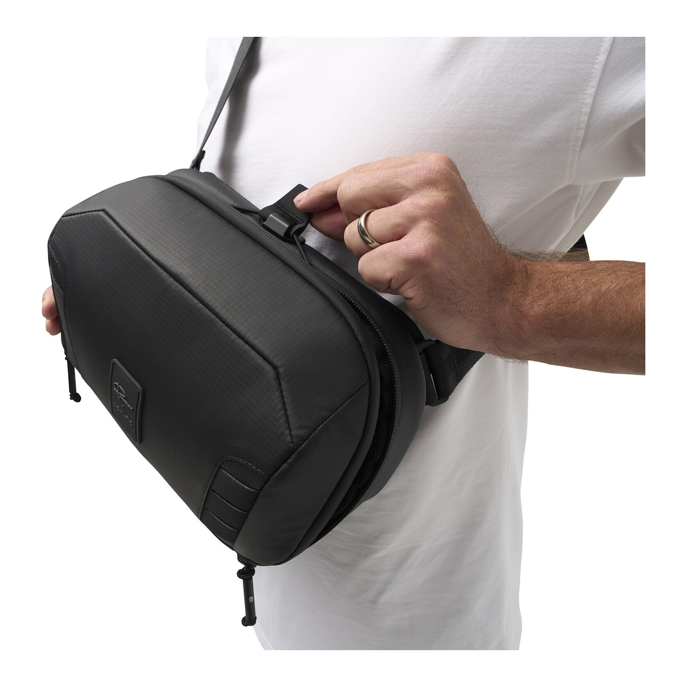Nomatic McKinnon Camera Sling (Black, 5L) - Image 20