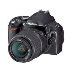 Nikon D40 DSLR Camera with 18-55mm Lens