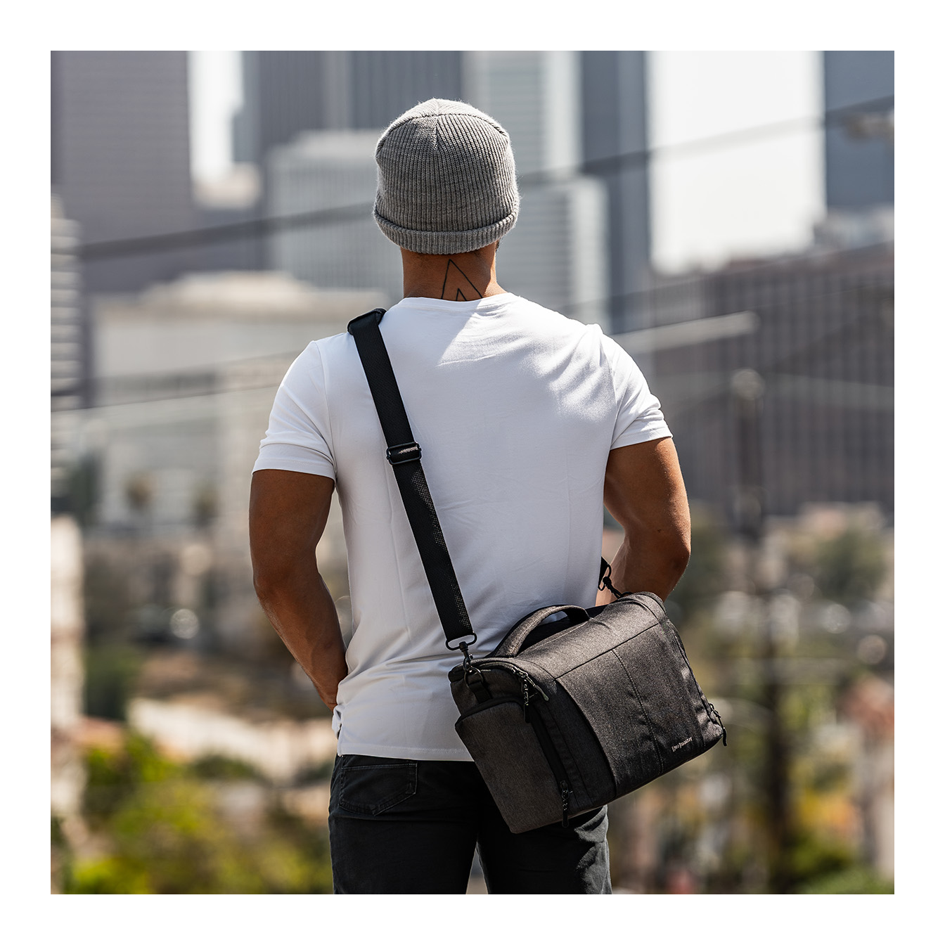 ProMaster Cityscape 2.0 Large Shoulder Bag (8 L) - Image 14