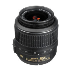 Nikon AF-S DX NIKKOR 18-55mm f/3.5-5.6G VR Lens
