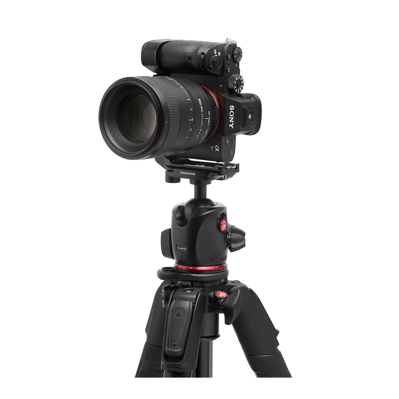Manfrotto MK055XPRO3-Q6T Aluminum Tripod with XPRO Ball Head - Image 5