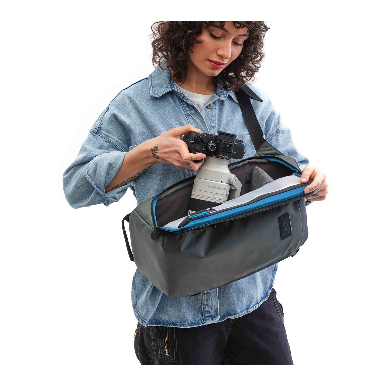 Tenba Solstice V2 Sling Bag (Gray, 16L) - Image 21