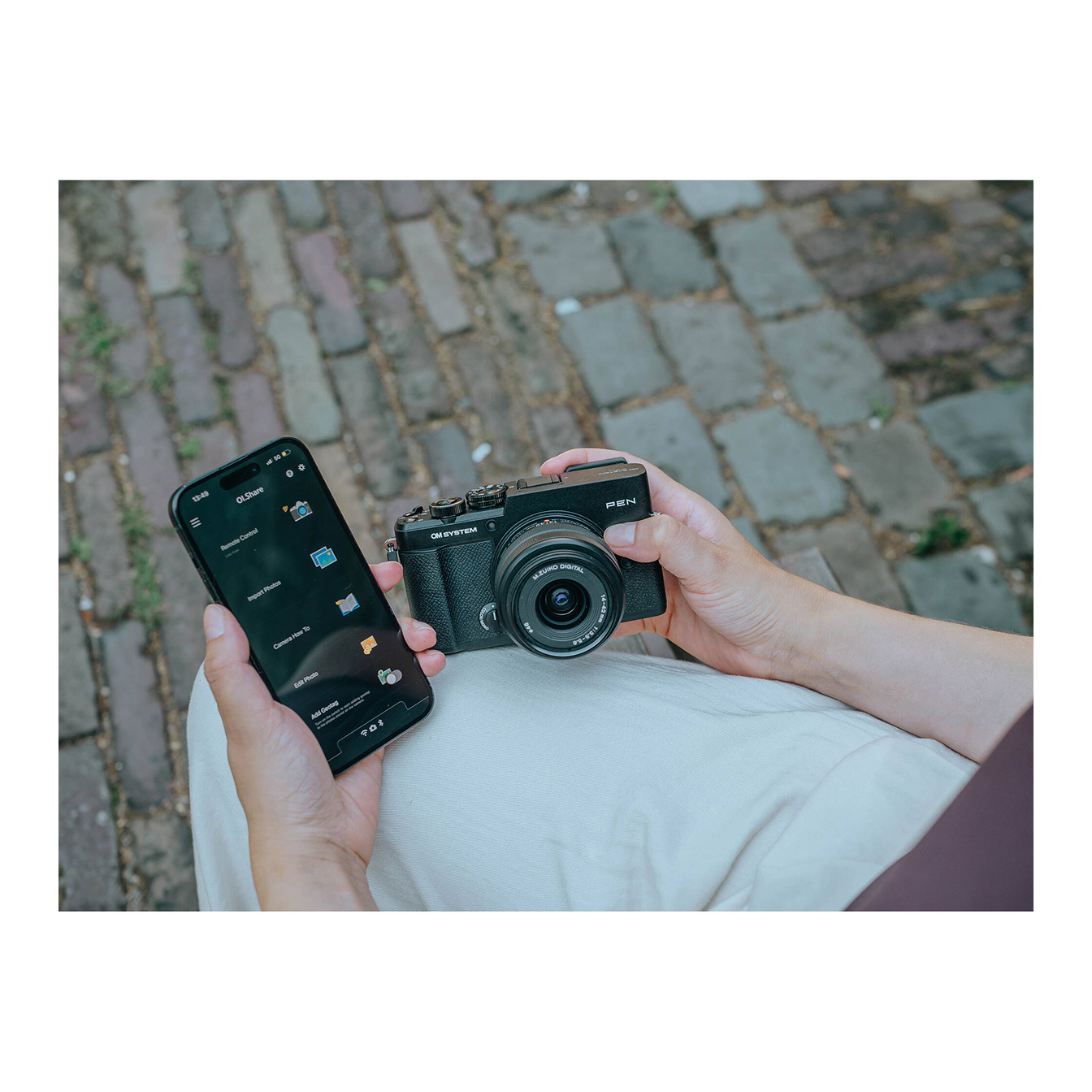 OM SYSTEM PEN Mirrorless Camera with 14-42mm III and 40-150mm R Lenses (Black) - Image 16