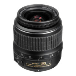 Nikon AF-S DX Zoom-NIKKOR 18-55mm f/3.5-5.6G ED II Lens